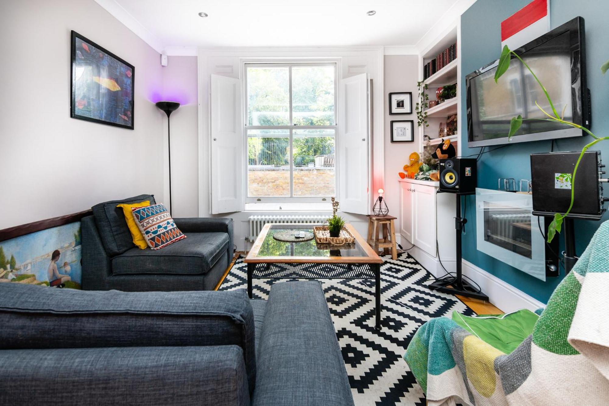 Double Room W/Projector & Garden Hot Tub London Exteriör bild
