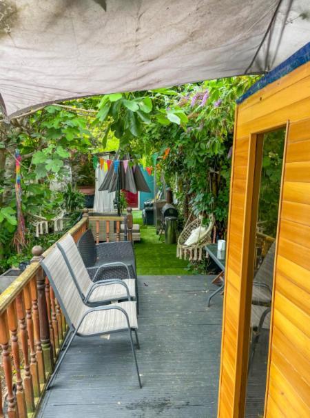 Double Room W/Projector & Garden Hot Tub London Exteriör bild